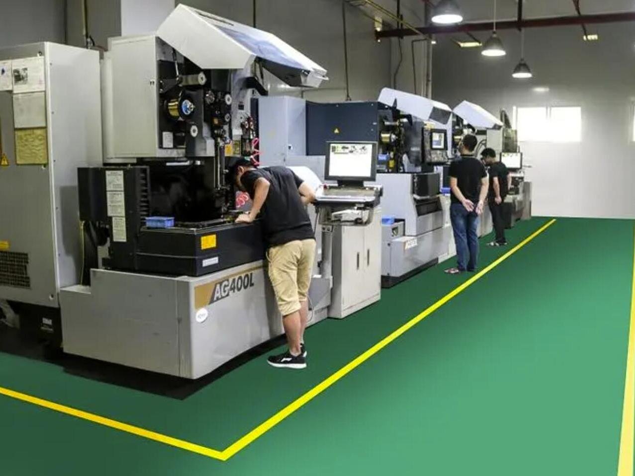 SUBTRACTIVE MANUFACTURING EQUIPMENT